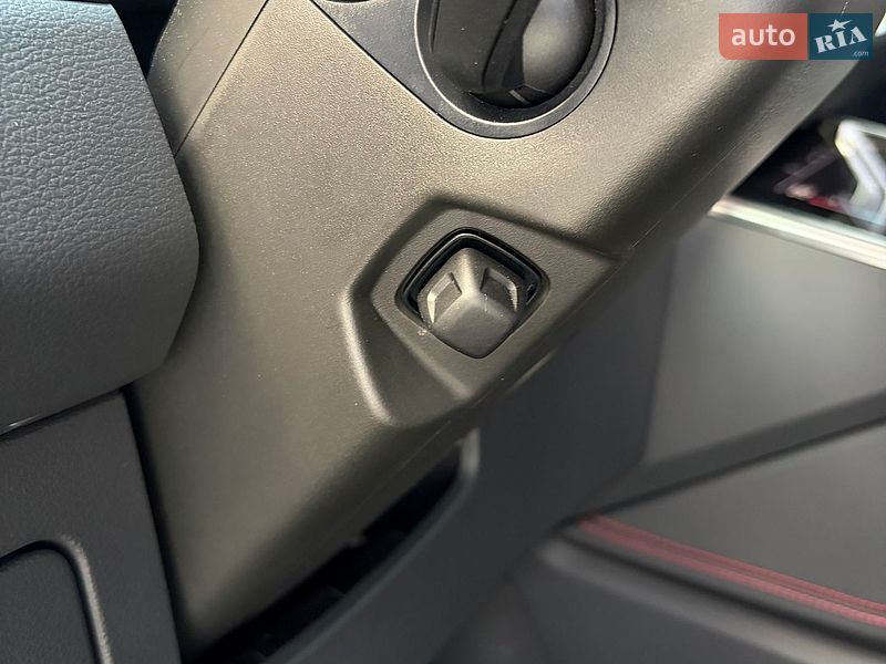 Универсал Audi RS6 2025 в Киеве фото 45 Универсал Audi RS6 2025 в Киеве