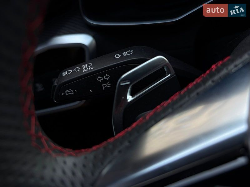 Универсал Audi RS6 2025 в Киеве