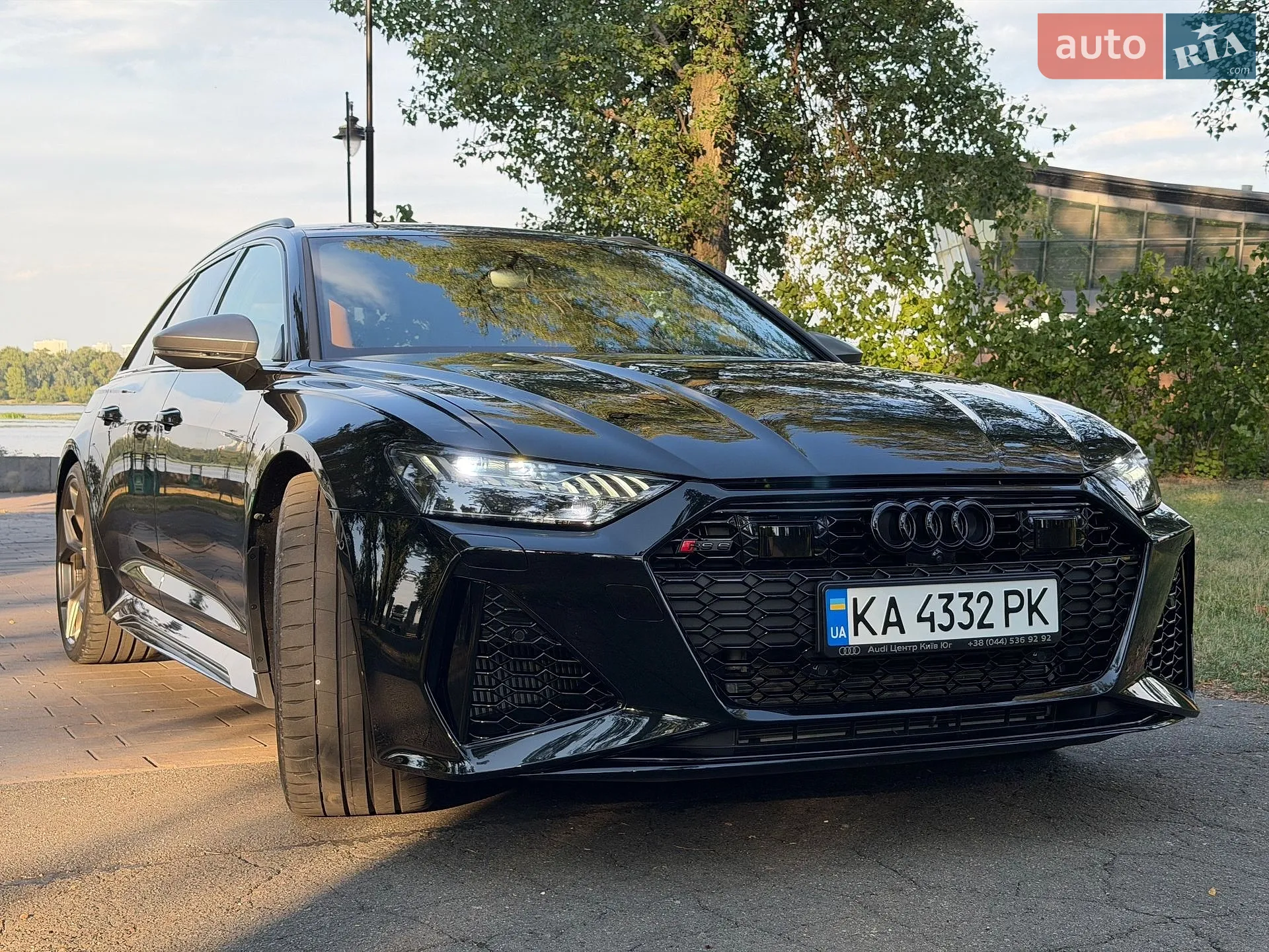 2025 Audi RS6 - мініатюра 3
