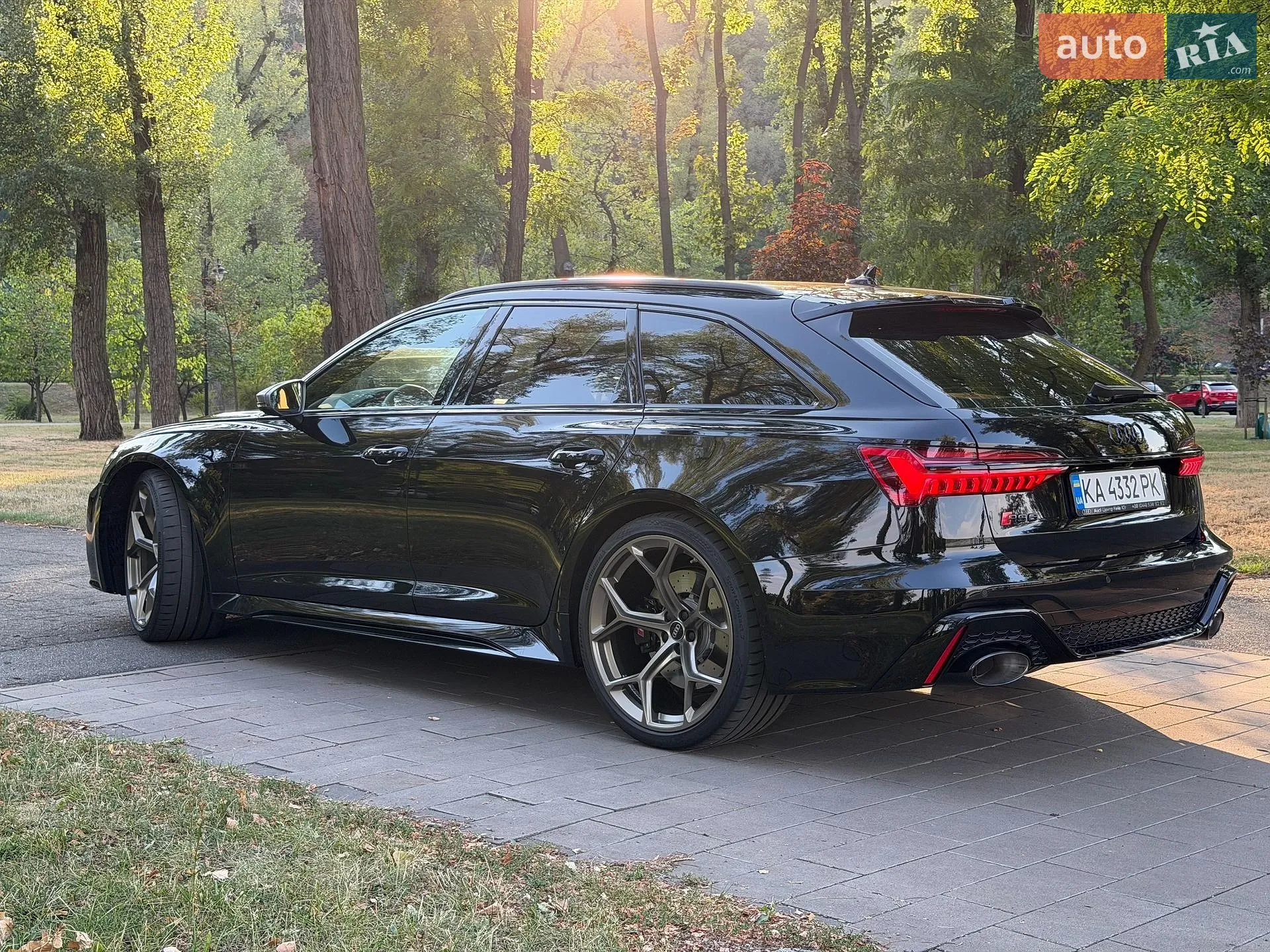 2025 Audi RS6 - мініатюра 15