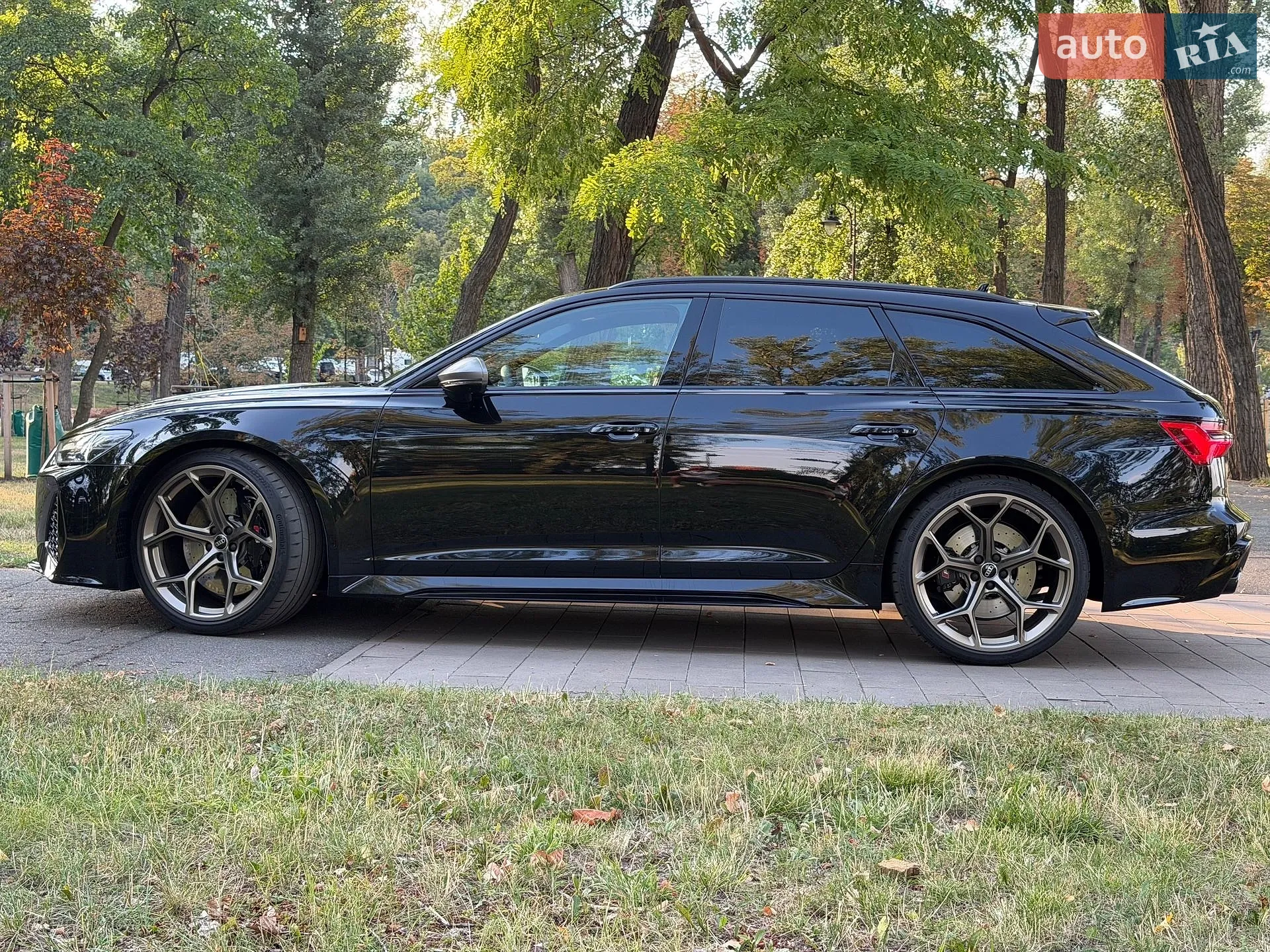 2025 Audi RS6 - мініатюра 16