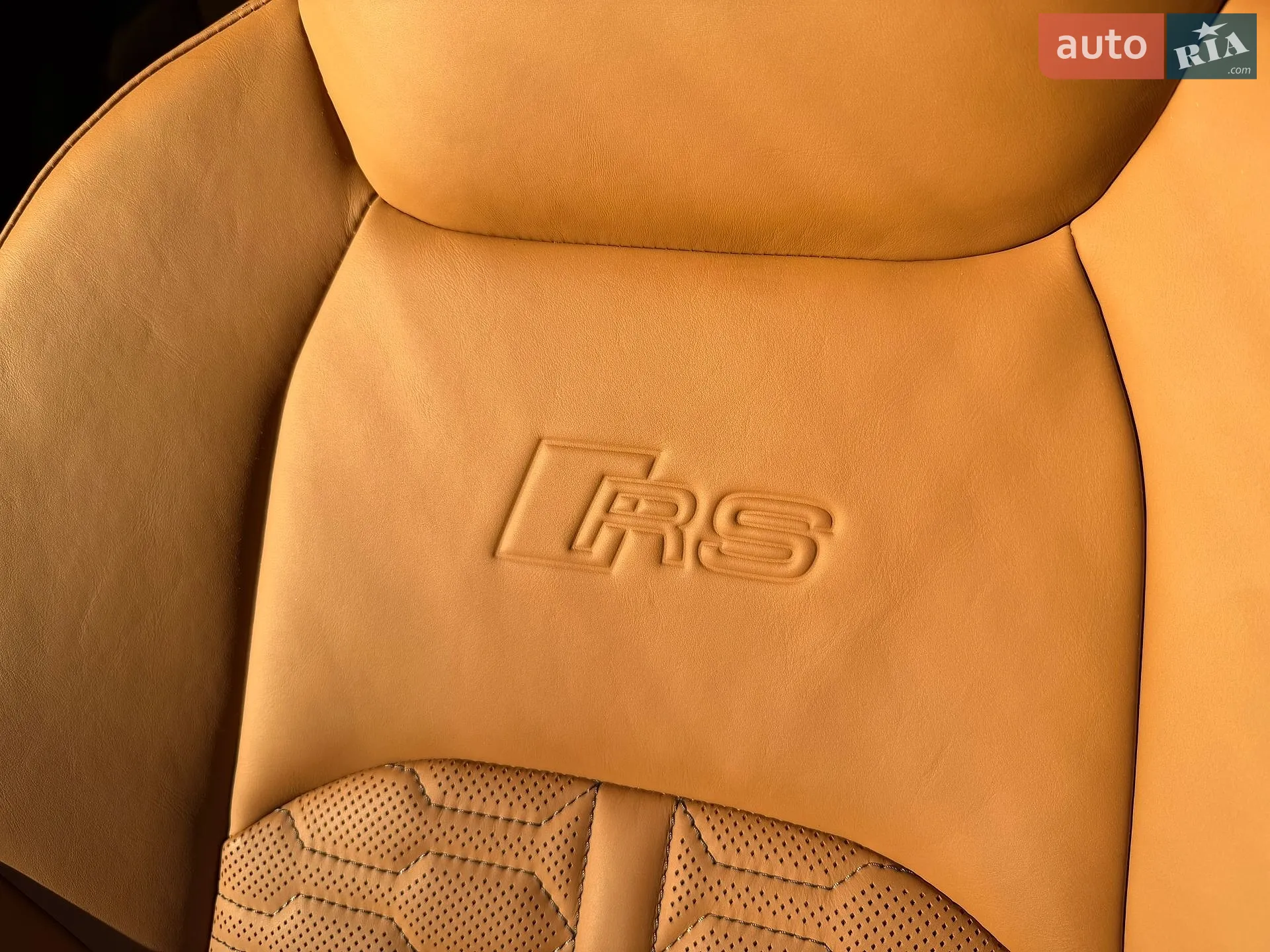 2025 Audi RS6 - мініатюра 27