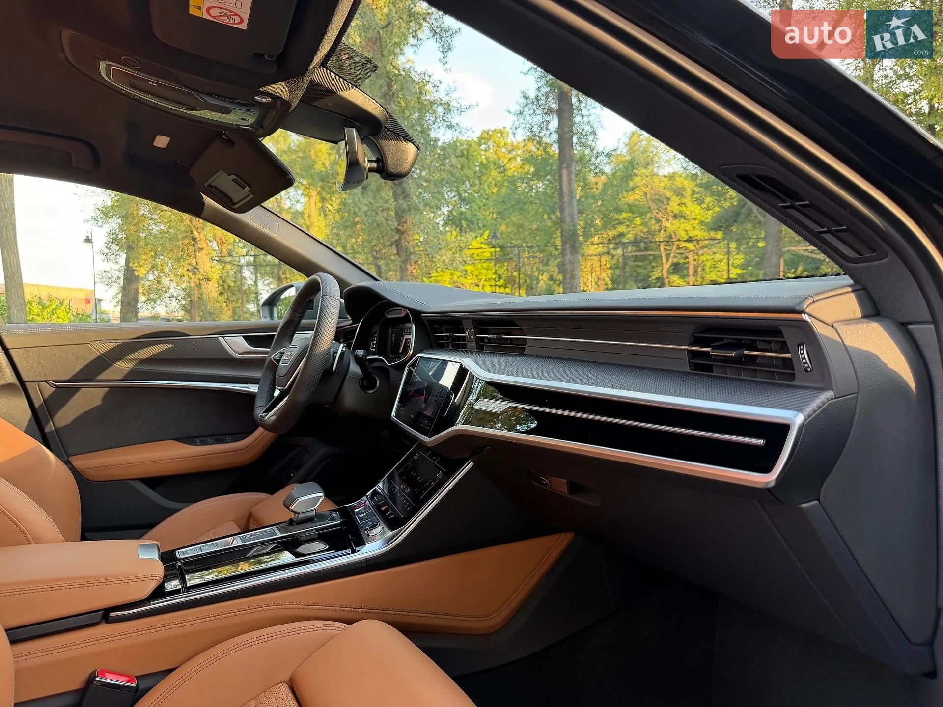 2025 Audi RS6 - мініатюра 41