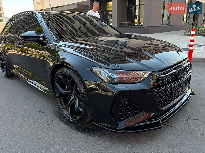 Универсал Audi RS6 2026 в Киеве