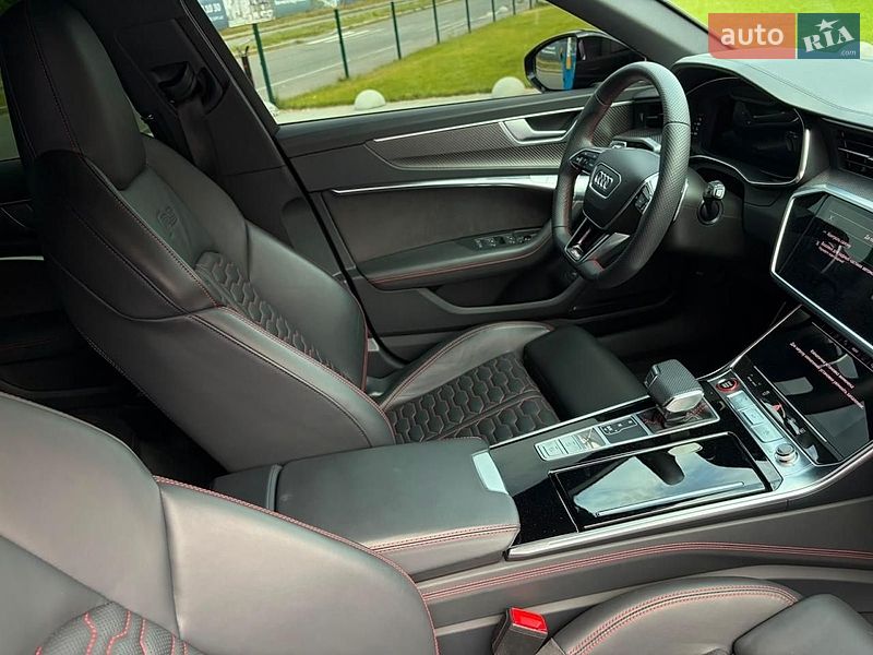 Универсал Audi RS6 2026 в Киеве