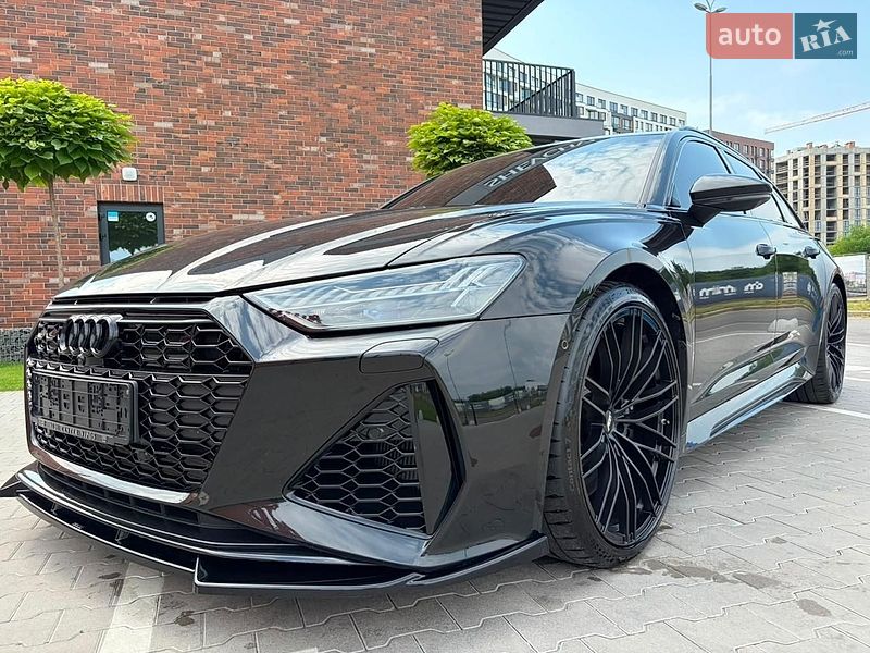 Универсал Audi RS6 2026 в Киеве