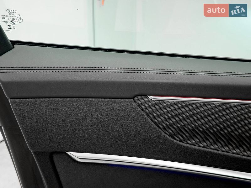 Универсал Audi RS6 2024 в Киеве фото 26 Универсал Audi RS6 2024 в Киеве