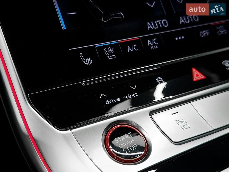 Универсал Audi RS6 2024 в Киеве фото 40 Универсал Audi RS6 2024 в Киеве