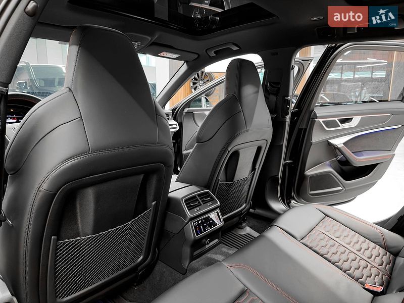 Универсал Audi RS6 2024 в Киеве фото 49 Универсал Audi RS6 2024 в Киеве