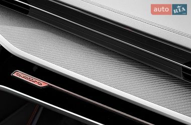 Универсал Audi RS6 2024 в Киеве фото 58 Универсал Audi RS6 2024 в Киеве