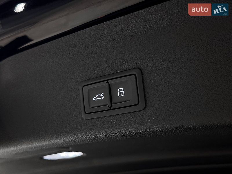 Универсал Audi RS6 2024 в Киеве фото 63 Универсал Audi RS6 2024 в Киеве