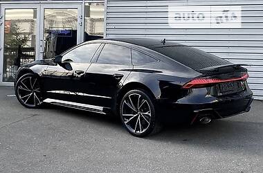 Лифтбек Audi RS7 Sportback 2020 в 