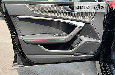 Лифтбек Audi RS7 Sportback 2021 в 