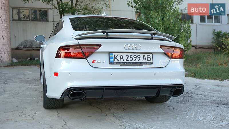 Лифтбек Audi RS7 Sportback 2014 в Киеве