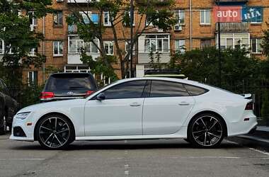 Лифтбек Audi RS7 Sportback 2016 в 