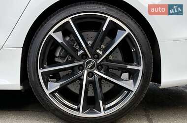 Лифтбек Audi RS7 Sportback 2016 в 