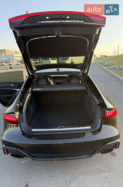 Лифтбек Audi RS7 Sportback 2020 в 