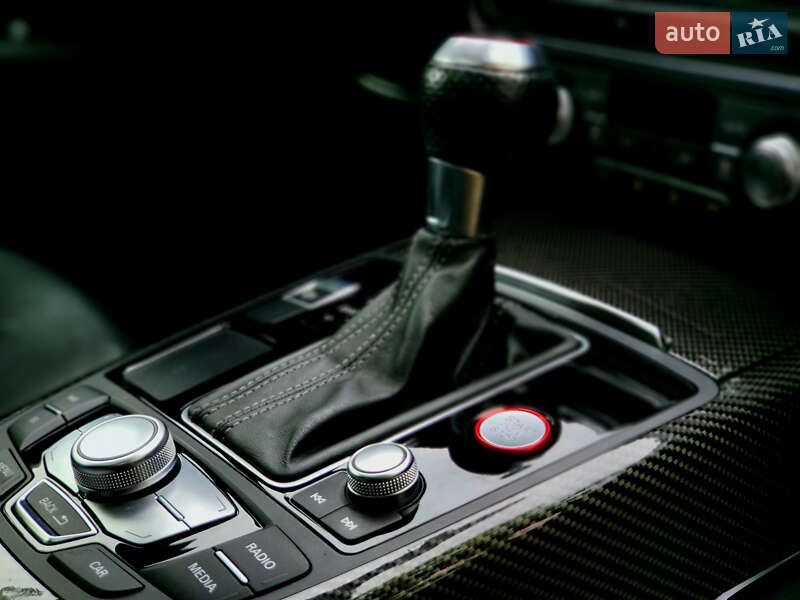 Лифтбек Audi RS7 Sportback 2016 в Киеве фото 16 Лифтбек Audi RS7 Sportback 2016 в Киеве