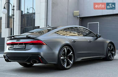 Лифтбек Audi RS7 Sportback 2021 в 