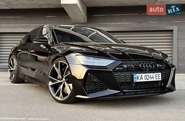Лифтбек Audi RS7 Sportback 2020 в 