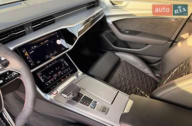 Лифтбек Audi RS7 Sportback 2020 в 