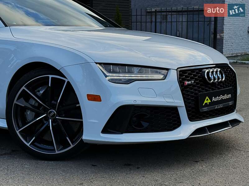 Лифтбек Audi RS7 Sportback 2016 в Киеве фото 13 Лифтбек Audi RS7 Sportback 2016 в Киеве