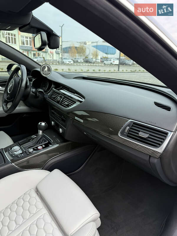 Лифтбек Audi RS7 Sportback 2016 в Ужгороде