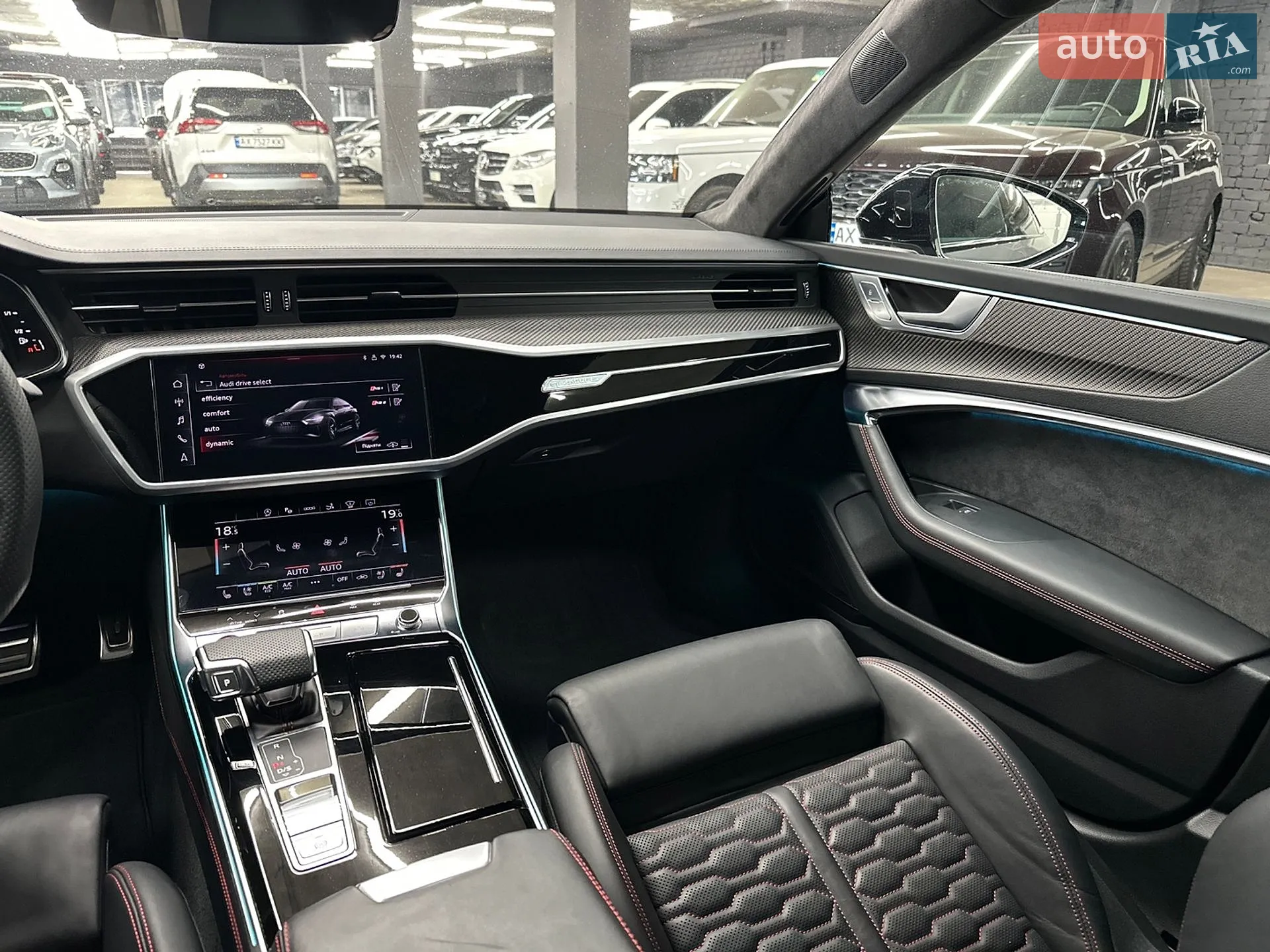 2025 Audi RS7 - мініатюра 34