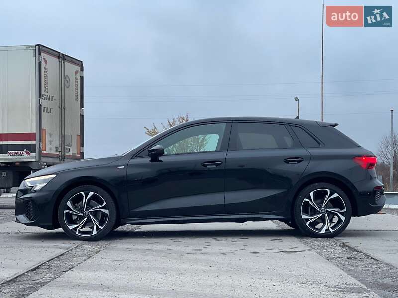 Хэтчбек Audi S3 Sportback 2021 в Ужгороде фото 10 Хэтчбек Audi S3 Sportback 2021 в Ужгороде