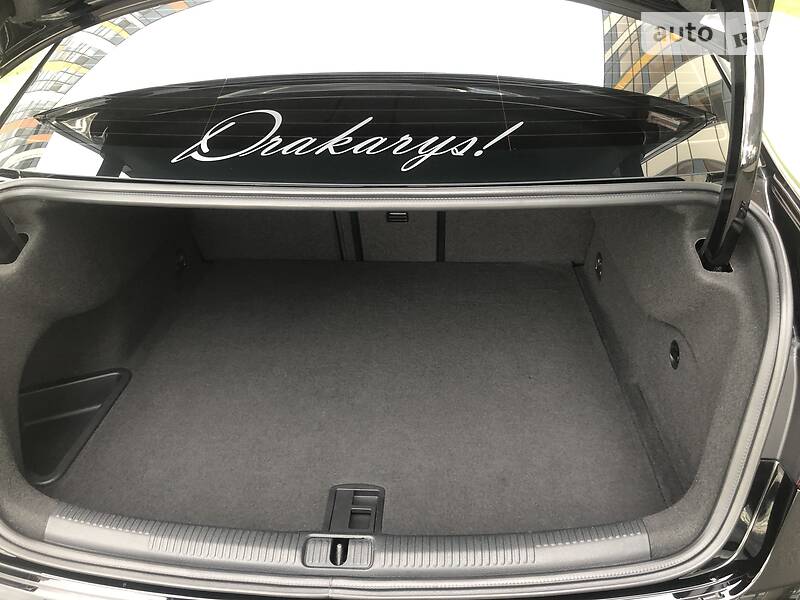 Седан Audi S3 2016 в Днепре