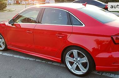 Седан Audi S3 2017 в Киеве