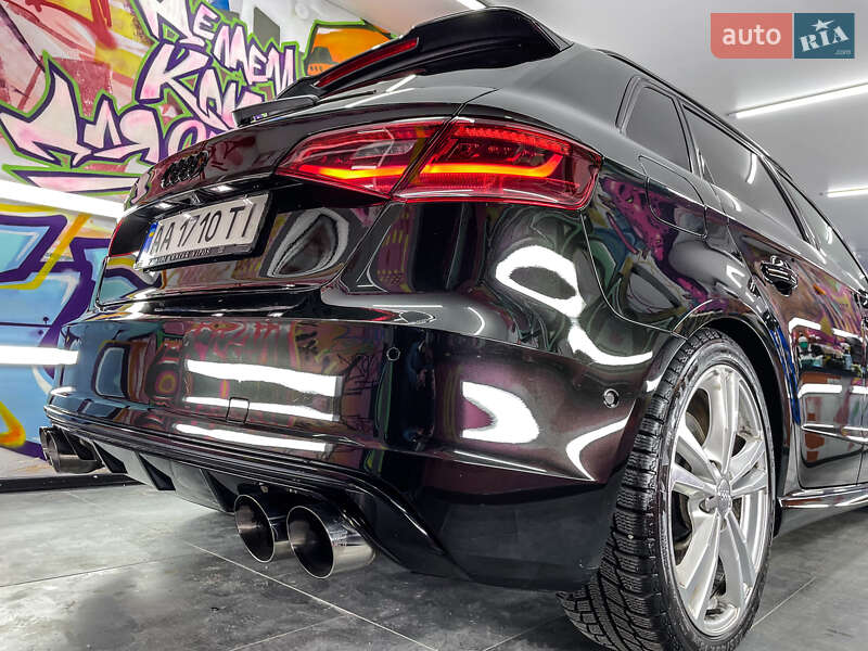 Хэтчбек Audi S3 2014 в Киеве