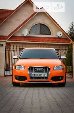 Хэтчбек Audi S3 2008 в 