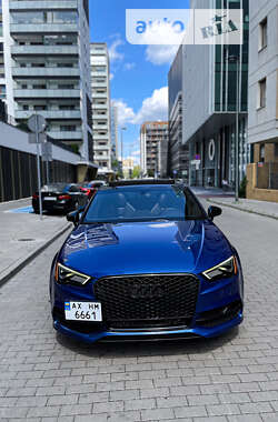Седан Audi S3 2015 в Киеве