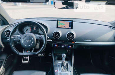 Седан Audi S3 2017 в Дніпрі