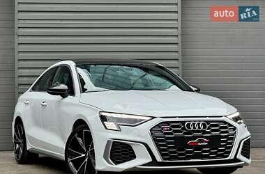 Седан Audi S3 2022 в Киеве