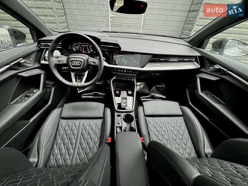 Седан Audi S3 2022 в Киеве