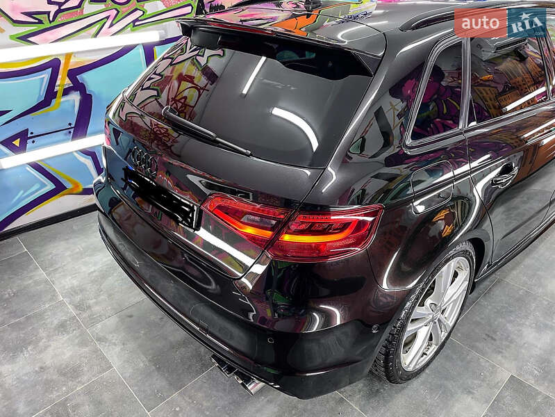 Хэтчбек Audi S3 2014 в Киеве