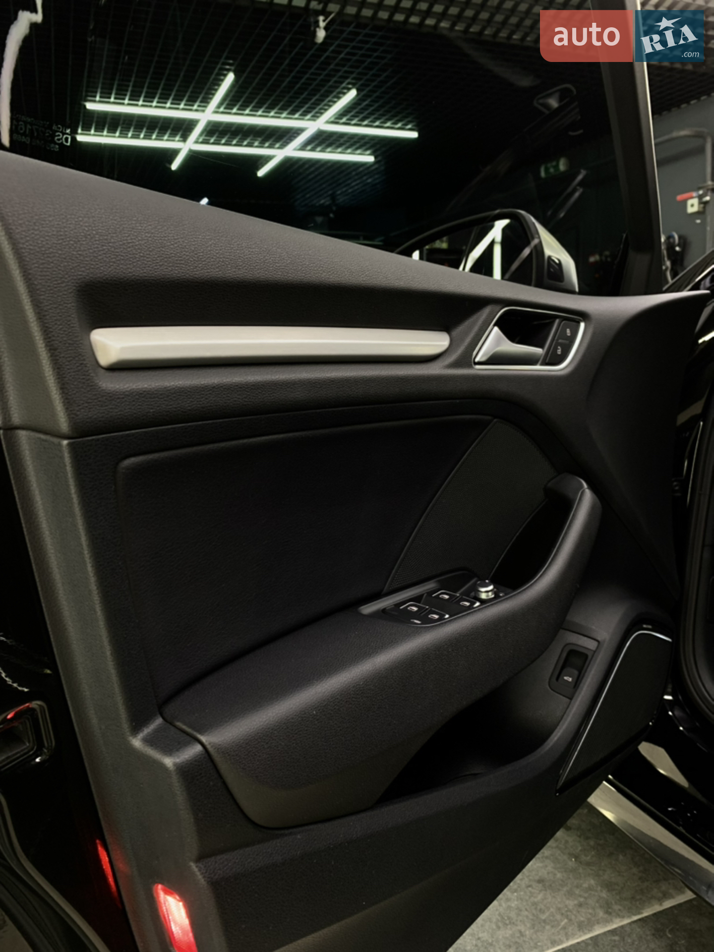 2015 Audi S3 - мініатюра 10