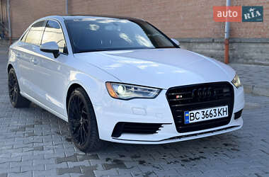 Седан Audi S3 2013 в Львові