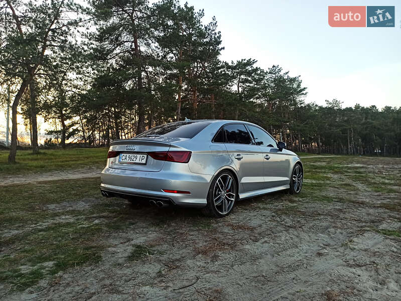 Седан Audi S3 2015 в Черкассах