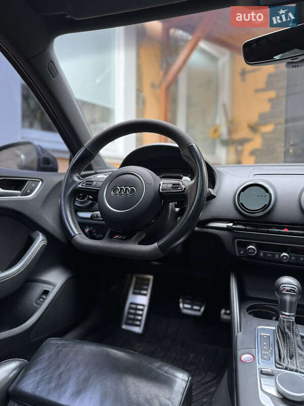 Седан Audi S3 2015 в Черкассах