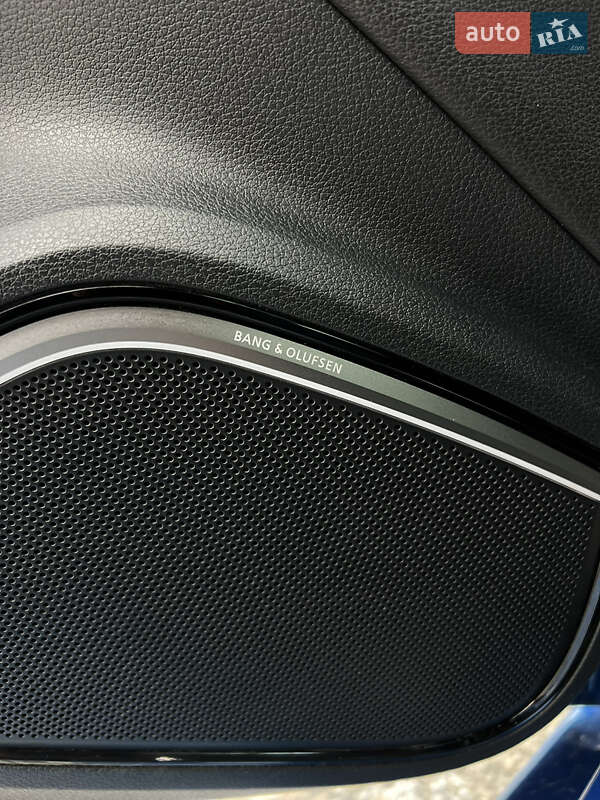 Седан Audi S3 2018 в Киеве