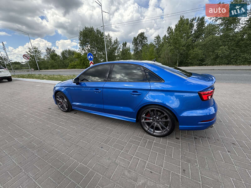 Седан Audi S3 2017 в Киеве фото 6 Седан Audi S3 2017 в Киеве