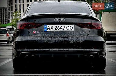 Седан Audi S3 2014 в 