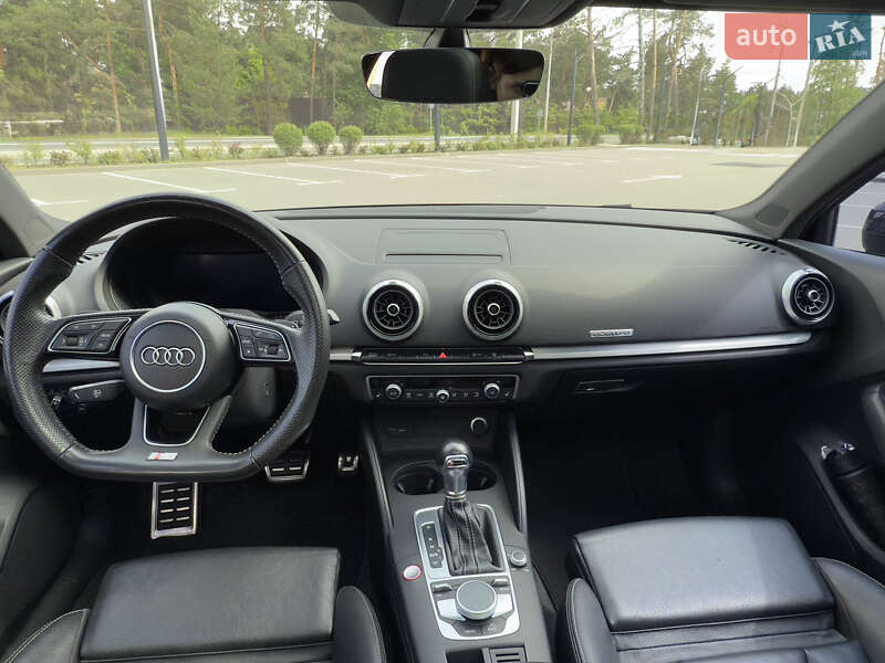 Седан Audi S3 2017 в Киеве