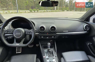 Седан Audi S3 2017 в 