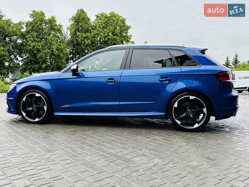 Хэтчбек Audi S3 2016 в Виннице