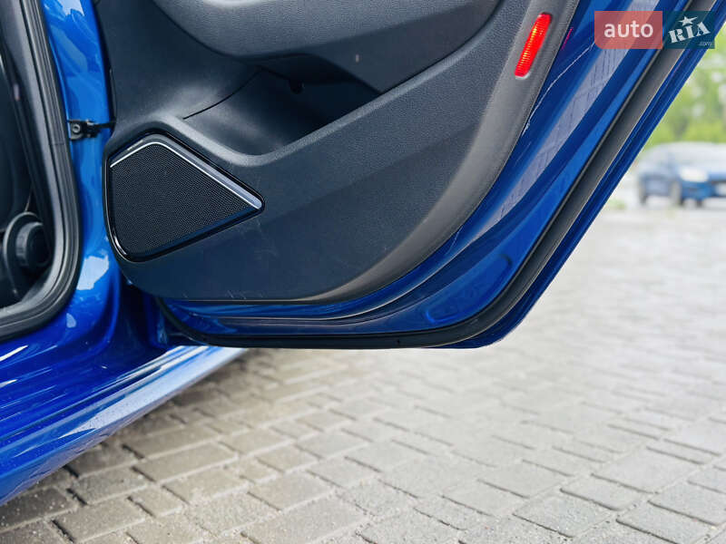 Хэтчбек Audi S3 2016 в Виннице