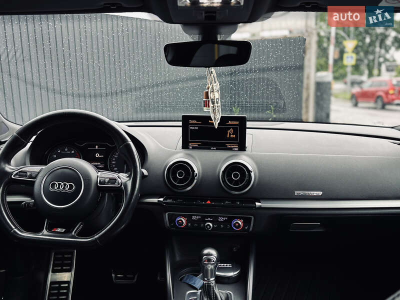 Хэтчбек Audi S3 2016 в Виннице